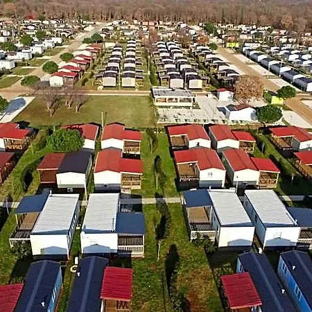 Mobile Homes Relax Park Umag Hotel